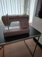 naaimachine, Hobby en Vrije tijd, Naaimachines en Toebehoren, Ophalen, Zo goed als nieuw, Naaimachine