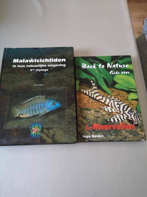 Boeken over aquarium dieren., Livres, Animaux & Animaux domestiques, Comme neuf, Poissons, Enlèvement ou Envoi