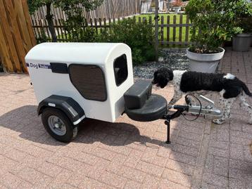Hondenaanhanger voor motorfiets beschikbaar voor biedingen