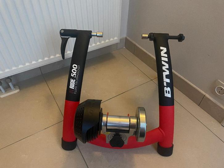 Btwin InRide 500 stille rollentrainer met smart sensors, Sports & Fitness, Cyclisme, Comme neuf, Enlèvement