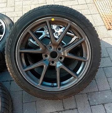 Winterbanden velgen Tesla Model 3 18inch TPMS Pirelli 6mm❄️ beschikbaar voor biedingen