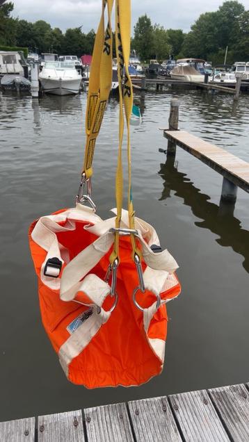 Trem bootsmanstoel, nieuw. beschikbaar voor biedingen