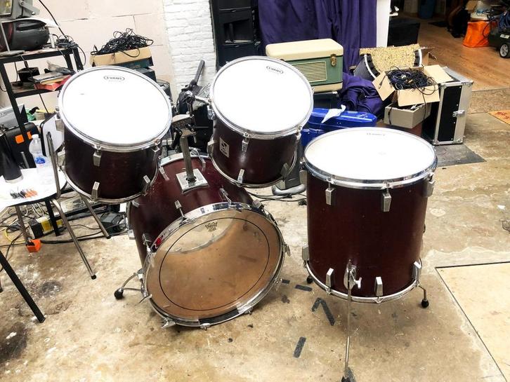 Batterie Sonor Phonic Plus - Mahogany, Muziek en Instrumenten, Drumstellen en Slagwerk, Gebruikt, Overige merken, Ophalen