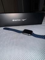 Apple Watch SE Nike (44mm), Ophalen, IOS, Zo goed als nieuw, Grijs