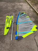 Voile de windsurf 2.0 avec mât et wishbone, Sports nautiques & Bateaux, Comme neuf, Voile