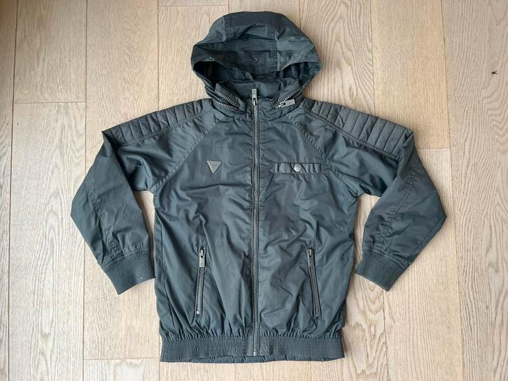 Donkergroene jas met kap JBC - jongen - maat 128, Kinderen en Baby's, Kinderkleding | Maat 128, Gebruikt, Jongen, Jas, Ophalen of Verzenden