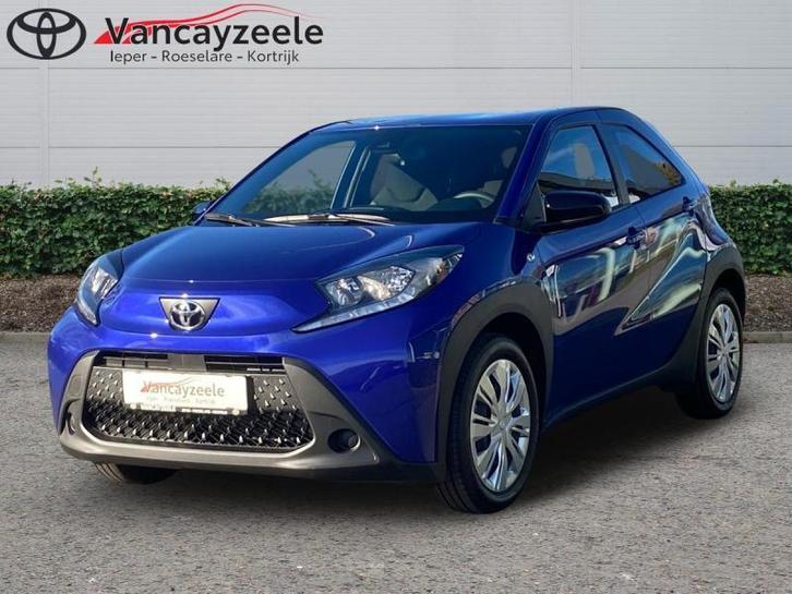 Toyota Aygo X play+cam+DAB+applecarplay&androidauto, Auto's, Toyota, Aygo, Adaptive Cruise Control, Airbags, Airconditioning, Bluetooth
