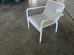 Manutti Helios Low-seat 64x64x72H (6x beschikbaar), Ophalen, Nieuw, Stapelbaar