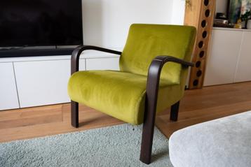 Comfortabele vintage fauteuil (€450, nu €200) beschikbaar voor biedingen