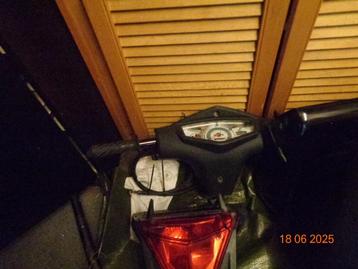       KEEYWAY ONDERDELEN en KAPPEN beschikbaar voor biedingen