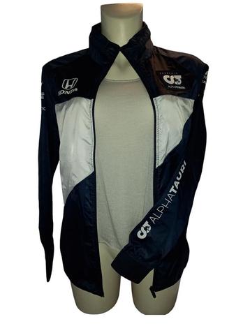 veste Alphatauri  beschikbaar voor biedingen
