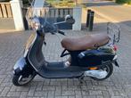 Vespa LX A klasse 2-takt, Fietsen en Brommers, Scooters | Vespa, Ophalen, Klasse A (25 km/u), Zo goed als nieuw, Benzine