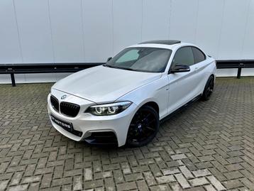 BMW 240 M240i XDRIVE | M-PERFORMANCE | PANO | H&K | CAMERA beschikbaar voor biedingen