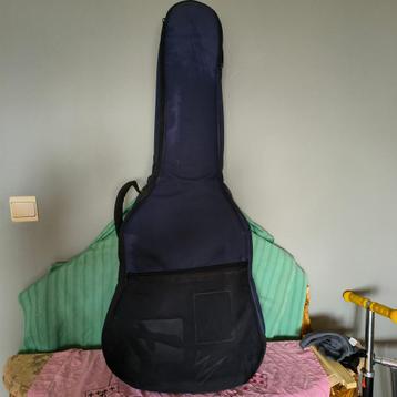Klassieke gitaar "Almansa 403 Cedro" + opbergzak beschikbaar voor biedingen