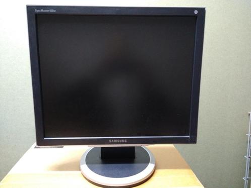 Monitor Samsung (zie foto's & omschrijving), Computers en Software, Monitoren, DVI, VGA, Ophalen