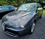 Alfa romeo 147  1.6cc benzine 99000 kilometer, Autos, Alfa Romeo, Cuir, Argent ou Gris, Entreprise, Boîte manuelle