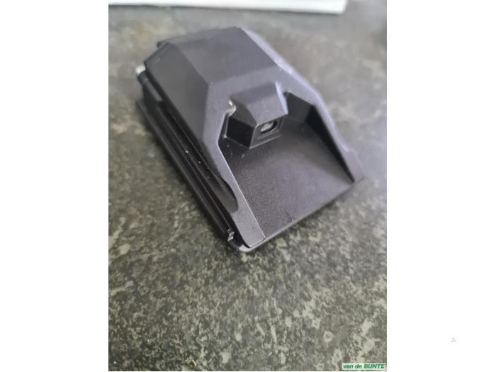 Caméra avant d'un Renault Kadjar, Autos : Pièces & Accessoires, Électronique & Câbles, Renault, Utilisé, 3 mois de garantie, Enlèvement ou Envoi