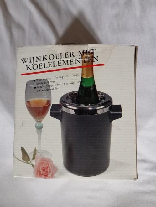wijnkoeler en serveerschaaltjes, Huis en Inrichting, Keuken | Servies, Gebruikt, Ophalen