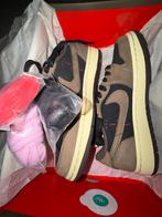 Travis Scott Low, Verzenden, Nieuw, Bruin, Sneakers