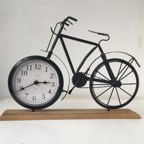 Fietsklok, Huis en Inrichting, Woonaccessoires | Klokken, Zo goed als nieuw, Analoog, Ophalen of Verzenden