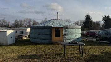 Showmodel yurt te koop (directe beschikbaarheid) beschikbaar voor biedingen