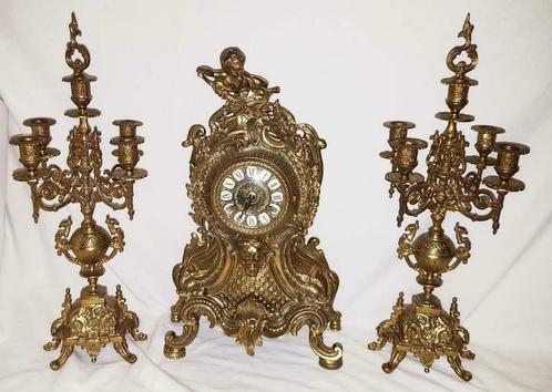 garniture de cheminée version bronze, Antiquités & Art, Antiquités | Horloges, Enlèvement ou Envoi