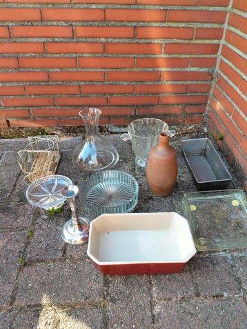 Rommelmarkt  beschikbaar voor biedingen