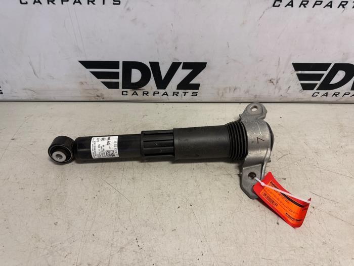 Schokdemper links-achter van een Volkswagen ID. Buzz Cargo, Auto-onderdelen, Ophanging en Onderstel, Volkswagen, Gebruikt, 3 maanden garantie