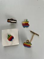 Zeldzame pinnen - Vintage Apple Computer 80 Rainbow, Ophalen of Verzenden, Zo goed als nieuw, Merk, Speldje of Pin