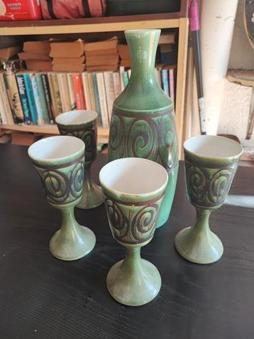 Groene grote vaas en 4 bekers decoratie, Enlèvement ou Envoi