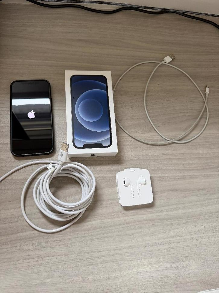 iPhone 12 - 128 GB + screen/cameraprotector + hoesje + kabel, Telecommunicatie, Mobiele telefoons | Apple iPhone, Gebruikt, 128 GB