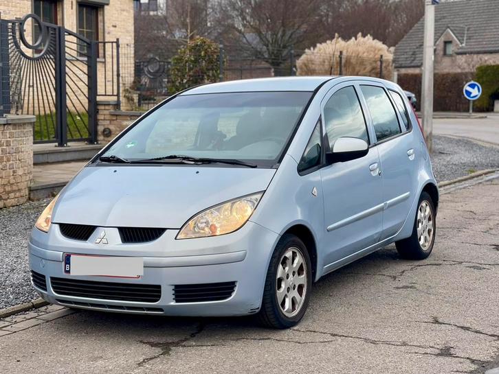 Mitsubishi Colt 2006 – Boîte automatique 130 000 km essence, Autos, Mitsubishi, Particulier, Colt, Essence, Berline, 5 portes