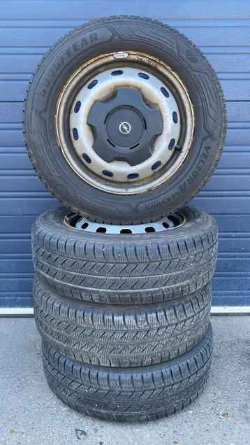 Opel Vivaro Trafic Primastar velgen 205-65-16 5x114.3 - Set  beschikbaar voor biedingen