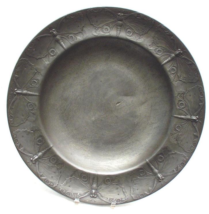 Groot  Jugendstil Bord ( 40 cm. ) - Hugo Leven - Kayserzinn., Antiek en Kunst, Antiek | Tin, Ophalen of Verzenden