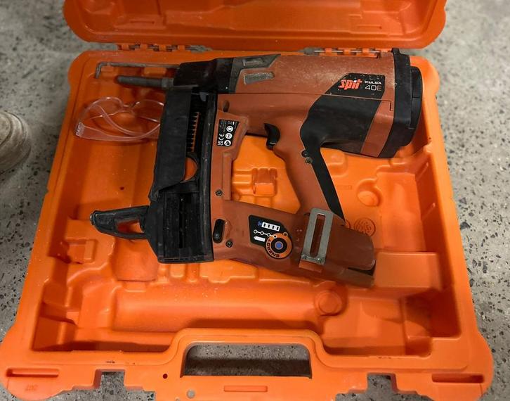 Spit pulsa 40e, Doe-het-zelf en Bouw, Gereedschap | Handgereedschap, Zo goed als nieuw, Ophalen