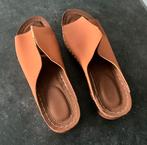 Open teen damessandalen met lichte hak - Zomermode, Kleding | Dames, Schoenen, Slippers, Wit, Nieuw, Ophalen of Verzenden