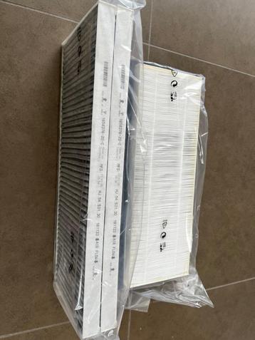 TESLA Model Y Hepa en Carbon filter set OEM van TESLA beschikbaar voor biedingen