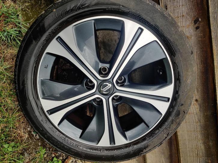 Jantes alu pneus été, Auto-onderdelen, Banden en Velgen, Band(en), Zomerbanden, 17 inch, 215 mm, Personenwagen, Gebruikt, Ophalen