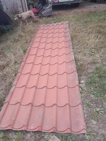Ijzeren dakpan platen 28m2 beschikbaar voor biedingen