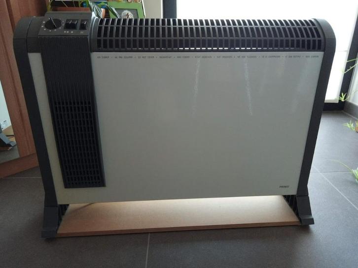 Convectorkachel, Doe-het-zelf en Bouw, Verwarming en Radiatoren, Zo goed als nieuw, Radiator, 800 watt of meer, 30 tot 80 cm, 60 tot 150 cm