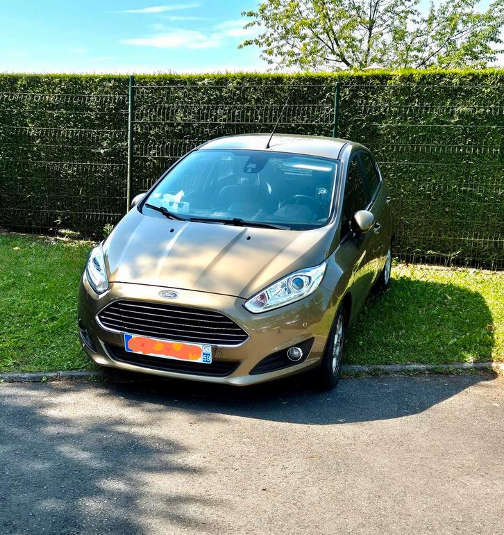 Ford fiesta titanium 1.6tdci 95ch, Auto's, Ford, Particulier, Fiësta, ABS, Adaptive Cruise Control, Airbags, Airconditioning, Alarm