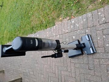 Aeg steelstofzuiger ultimate 8000 beschikbaar voor biedingen