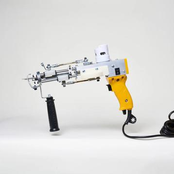 Cut & Loop Tufting Machine beschikbaar voor biedingen