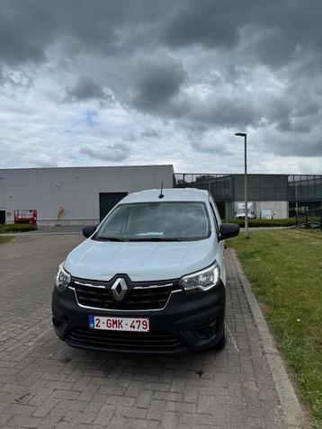 Renault express 1.5dci bouwjaar 2022 voor info 0493179333 beschikbaar voor biedingen