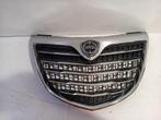 GRILLE Lancia Ypsilon (312) (01-2011/08-2018) (735486969), Gebruikt, Lancia