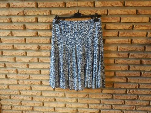 (43) - jupe femme t.40 bleu blanche, Kleding | Dames, Rokken, Zo goed als nieuw, Maat 38/40 (M), Blauw, Knielengte, Ophalen of Verzenden