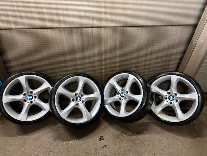 Bmw style 230 breedset 19 Inch 5x120 225/35/19 255/30/19, Auto-onderdelen, Banden en Velgen, Band(en), 19 inch, 255 mm, Personenwagen