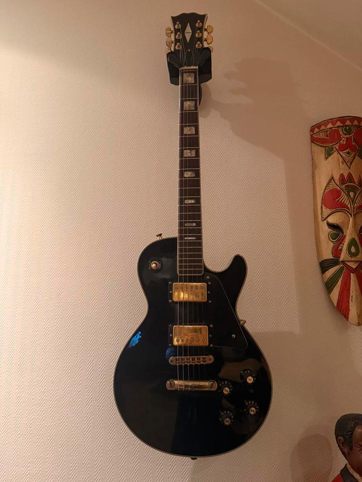 Japenese Black Beauty uit de jaren 70, Muziek en Instrumenten, Snaarinstrumenten | Gitaren | Elektrisch, Gebruikt, Semi-solid body