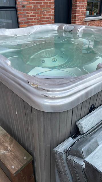 Jaccuzi 6 personen, Tuin en Terras, Ophalen, Gebruikt