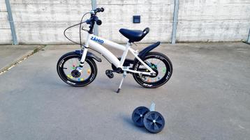 KinderFiets met zijwieltjes. beschikbaar voor biedingen
